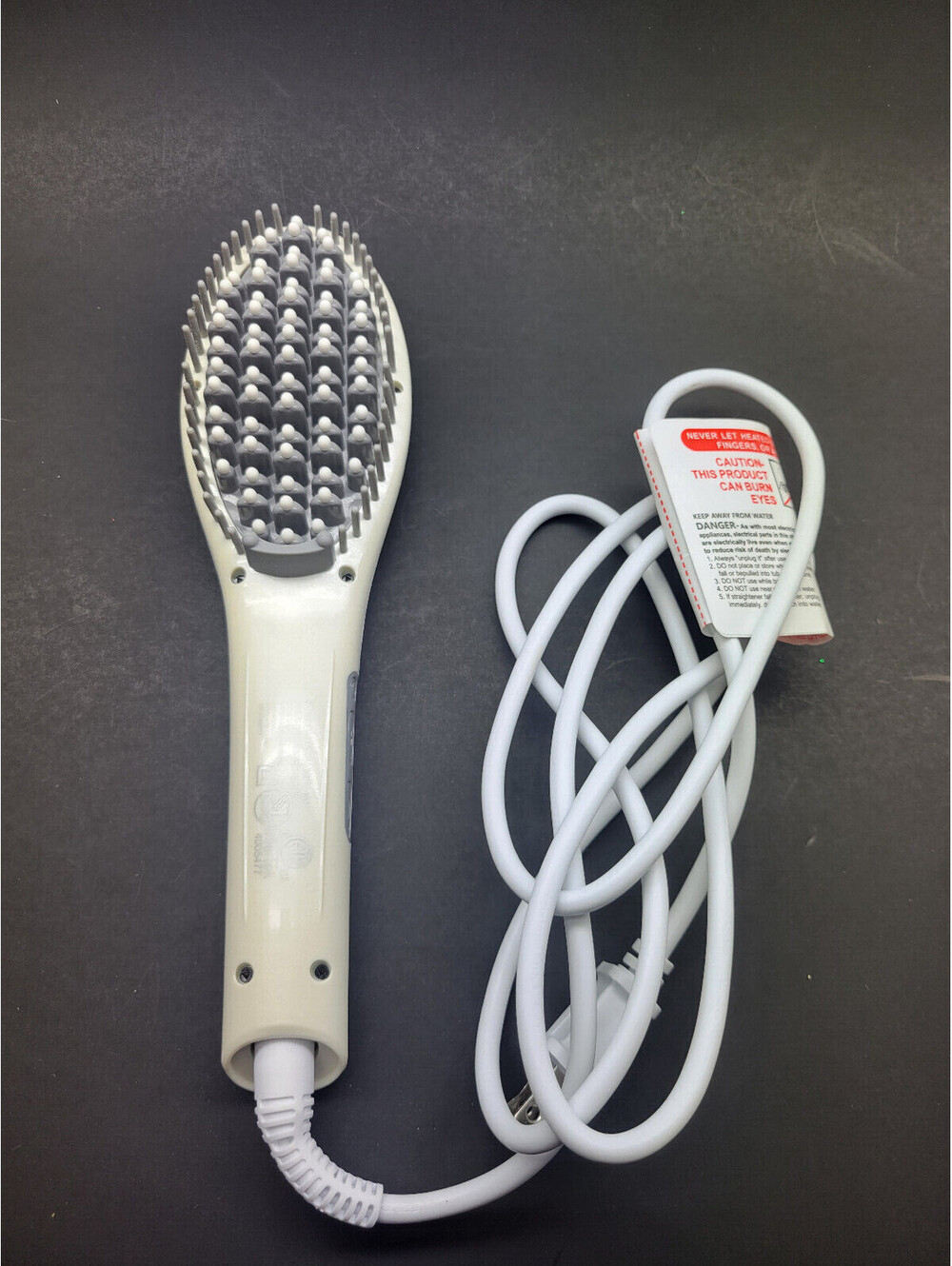 Vivitar Simply Beautiful Heated Straightening Hair Brush Straightener **READ**